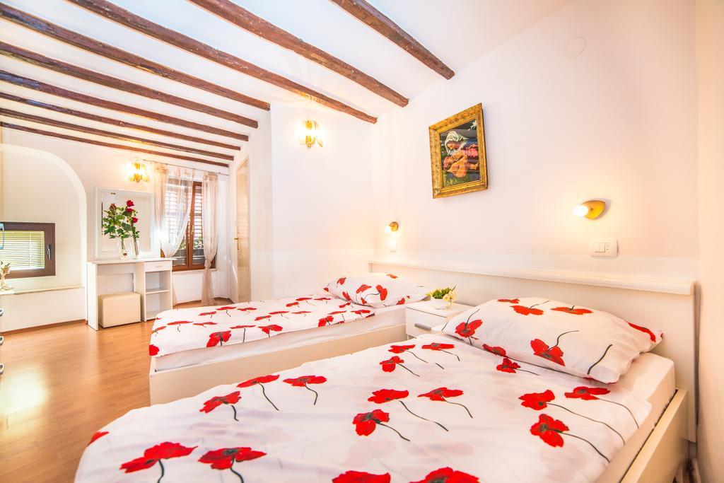 Apartments Dominik Rovinj Eksteriør billede