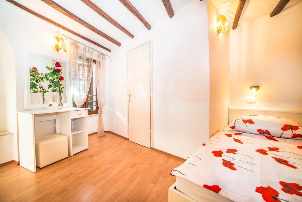 Apartments Dominik Rovinj Eksteriør billede